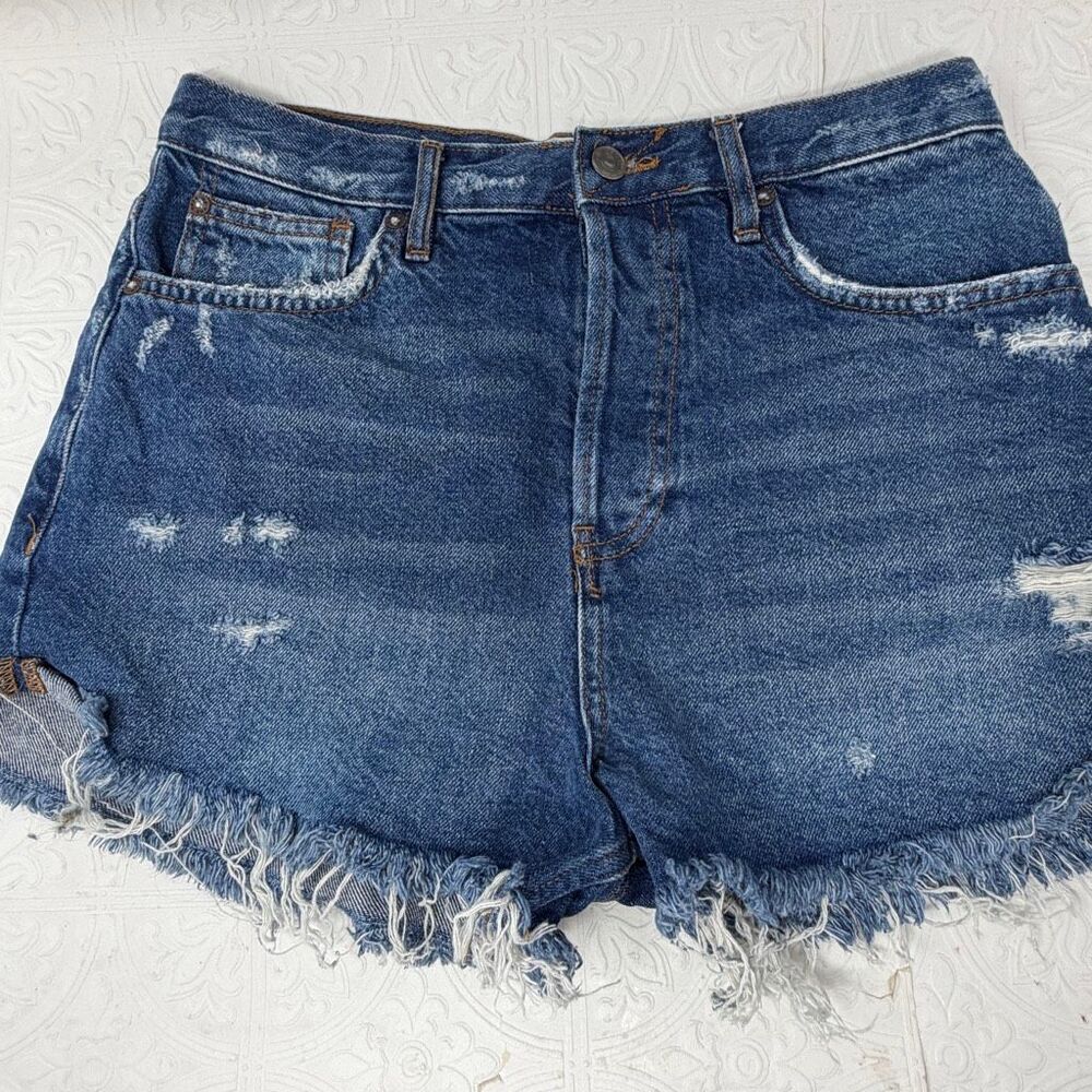 Free People Blue Distressed Cotton Button Fly Denim Cutoff Jean Shorts Size 28